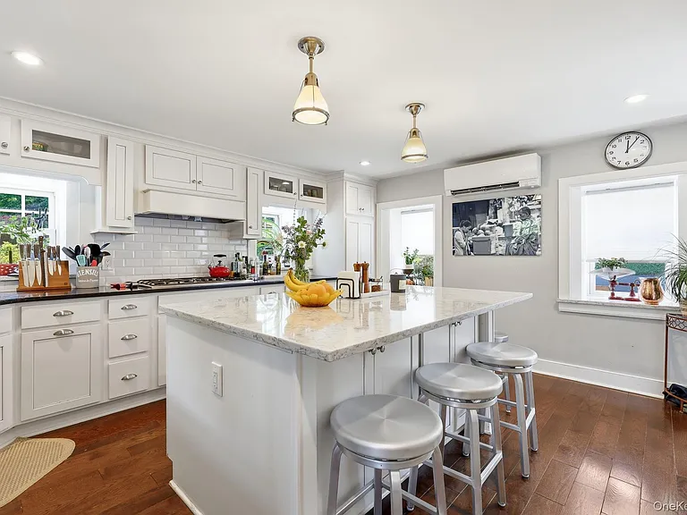 51 Adriance Ave — Photo 14