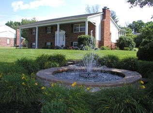 9052 Hollywood Ct, West Chester, OH 45069