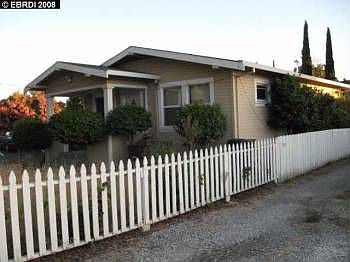 2nd image of 21899 Vallejo St