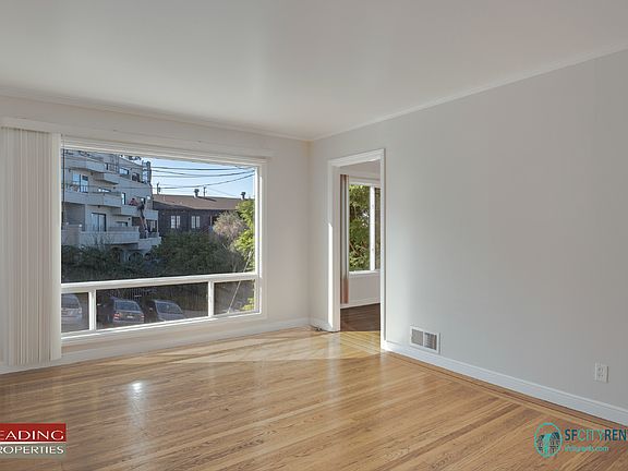 5th image of 835 Carolina St