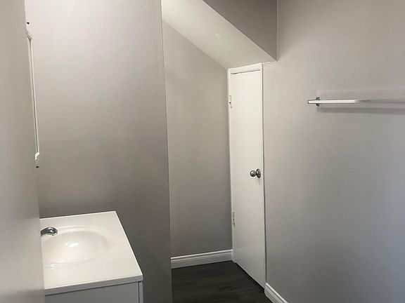 3rd image of 2200 Grant Ave APT 8A
