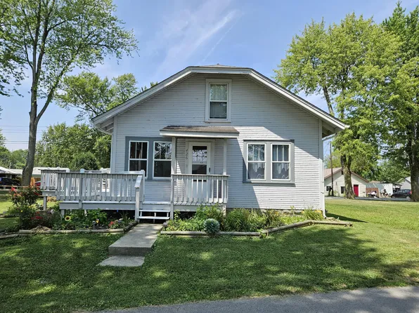 426 Fairview Ave, Russells Point, OH 43348
