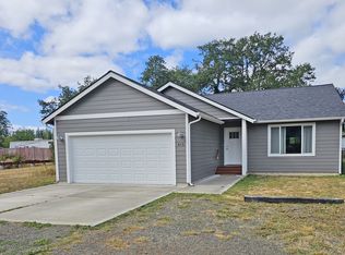 415 W Eagle St, Oakville, WA 98568