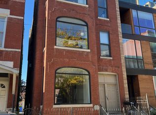 718 N Ada St #1, Chicago, IL 60642