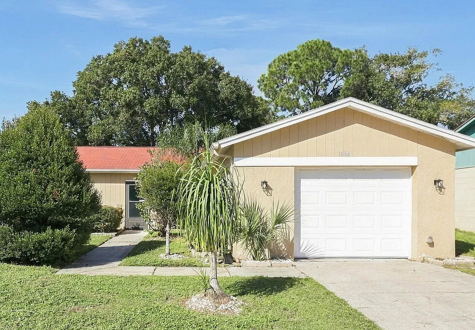 1064 Bridlewood Way