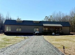 2657 Brickyard Rd NW, Dewy Rose, GA 30634