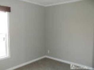 271 Jordanshire Cir, Browns Summit, NC 27214