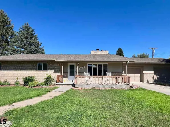 1750 19th St, Gering, NE 69341