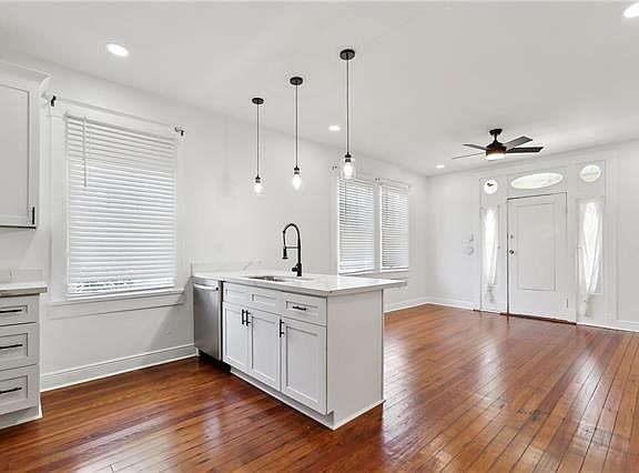 5th image of 2728 Aubry St