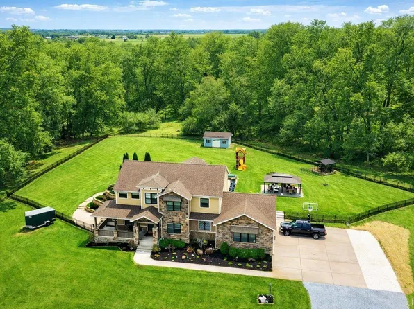 9075 Lantern Ln, Lafayette, IN 47909