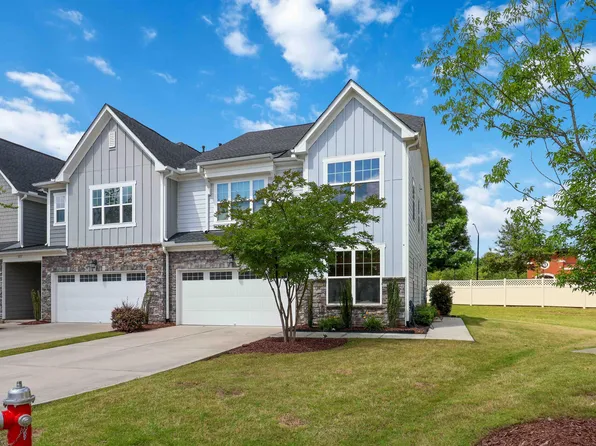1021 Benay Rd, Morrisville, NC 27560