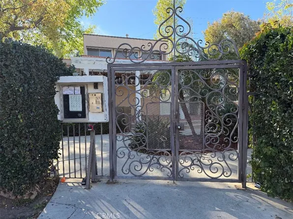 10331 Lindley Ave Unit 105, Porter Ranch, CA 91326