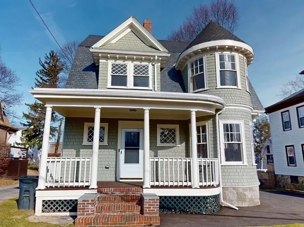 17 Cherry St, Brockton, MA 02301