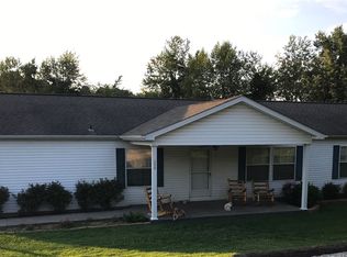 599 N Walnut St, Upton, KY 42784