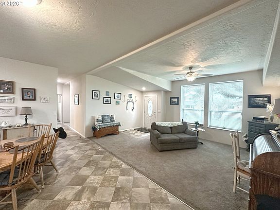 4th image of 61988 West Rd