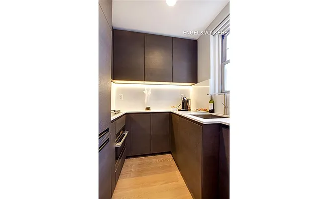 Sold by Engel & Völkers New York Real Estate | media 16