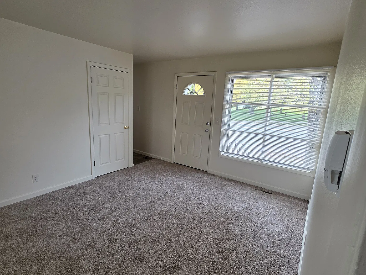 2 bed, 628 sqft, $1,300 — Photo 4