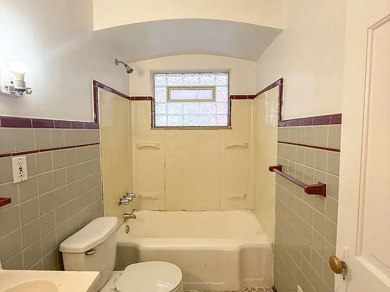 13581 Penrod St — Photo 10