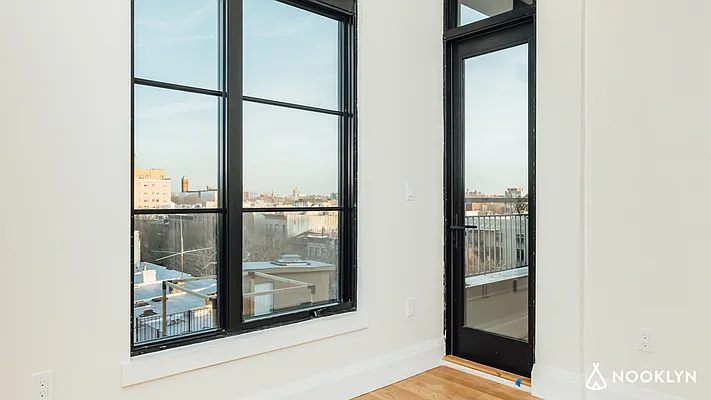 Rented by Nooklyn NYC LLC | media 31