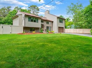 181 Burnt Hill Rd, Scituate, RI 02831