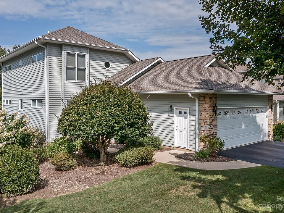 1st image of 20 Cove Park Ln