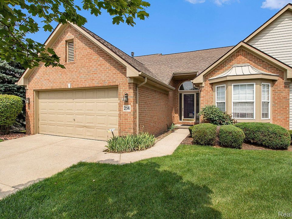 1st image of 214 Shore Brook Ln