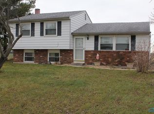 25671 Bowman Rd, Defiance, OH 43512