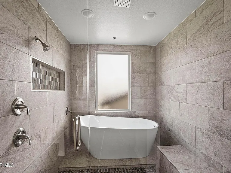 2213 Tierra Delmonte Dr — Photo 20