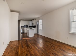 340 Pleasantview Ave FLOOR 1, Bridgeport, CT 06606