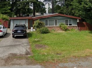 13004 NE 112th St, Kirkland, WA