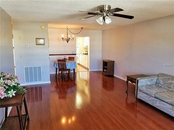 3rd image of 5623 80th St N Unit 412
