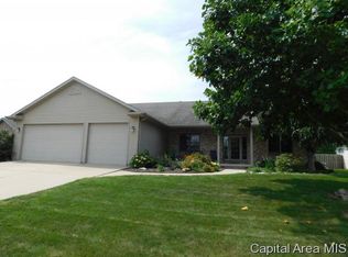 6805 Ninebark Dr, Springfield, IL 62712