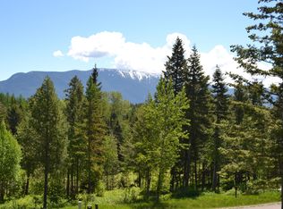 296 Gleneagles Trl, Columbia Falls, MT 59912