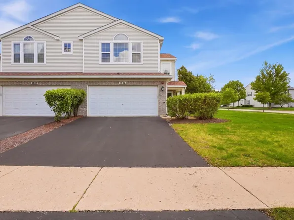 1814 Candlelight Cir, Montgomery, IL 60538