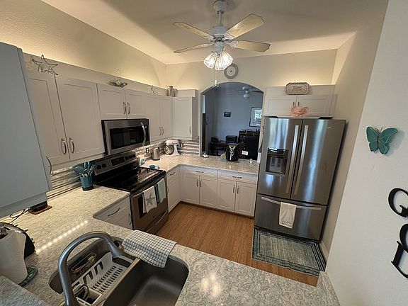 5th image of 322 Greenwood Lake Dr #31