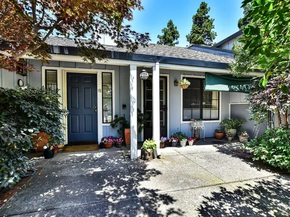 18112 California Court, Sonoma, CA 95476