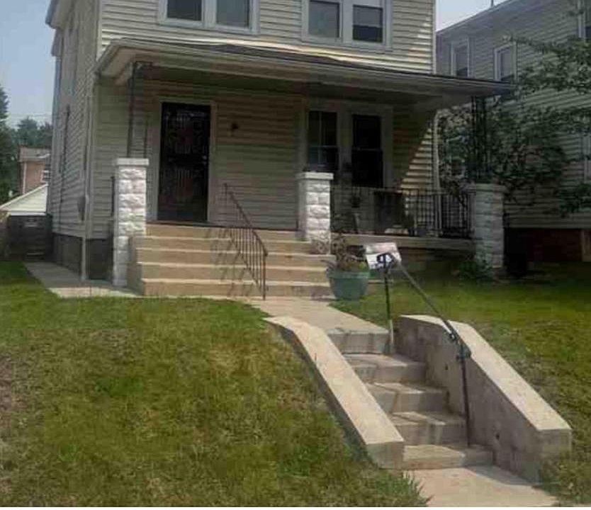 1st image of 2210 Newton St NE