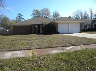 706 S Black Lake Ct, Slidell, LA 70461