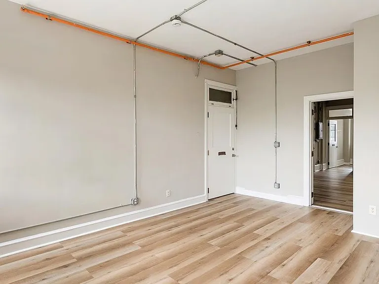 26 Main St — Photo 10