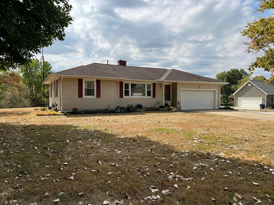 1st image of 2161 Rainbow Dr NE