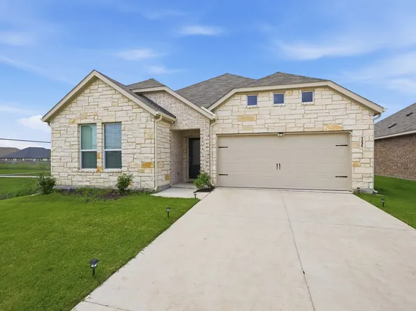 1236 Haggetts Pond Rd, Forney, TX 75126