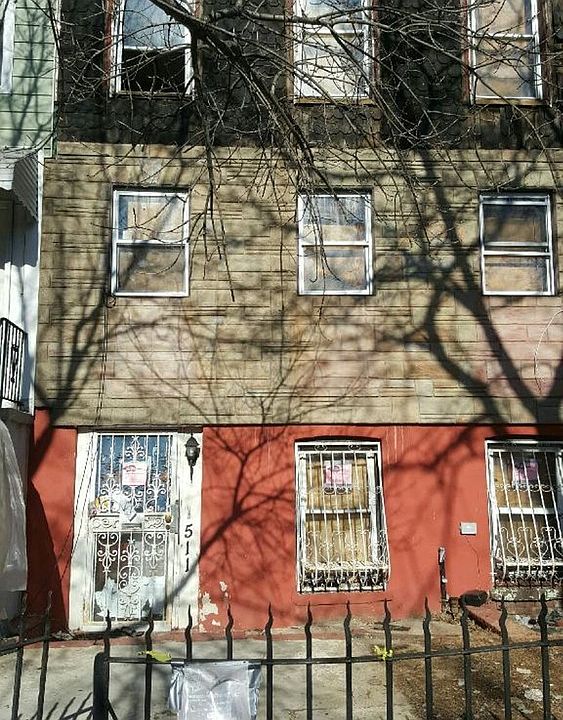 1st image of 811 Herkimer St