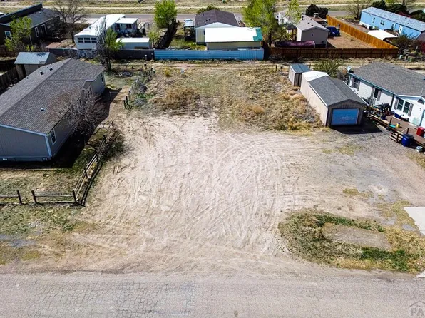 851 S Saki Dr, Pueblo West, CO 81007