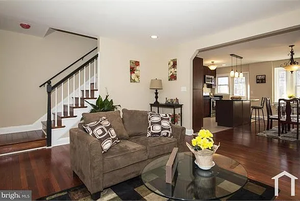 1573 Stonewood Rd
