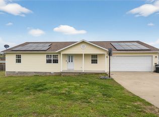 1312 Hank Blvd, Berryville, AR 72616