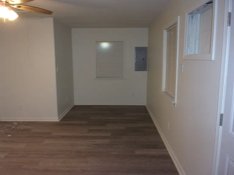 2796 Flora Ave — Photo 18