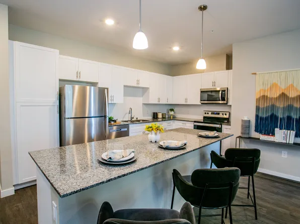 LeVante at Valley Vista