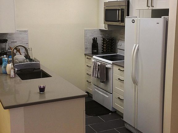 2nd image of 10454 Parthenon Ct