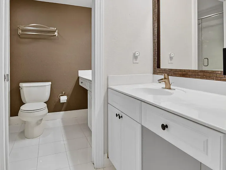 8099 Severn Dr #D — Photo 31