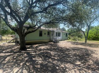 155 County Road 4635, Hondo, TX 78861